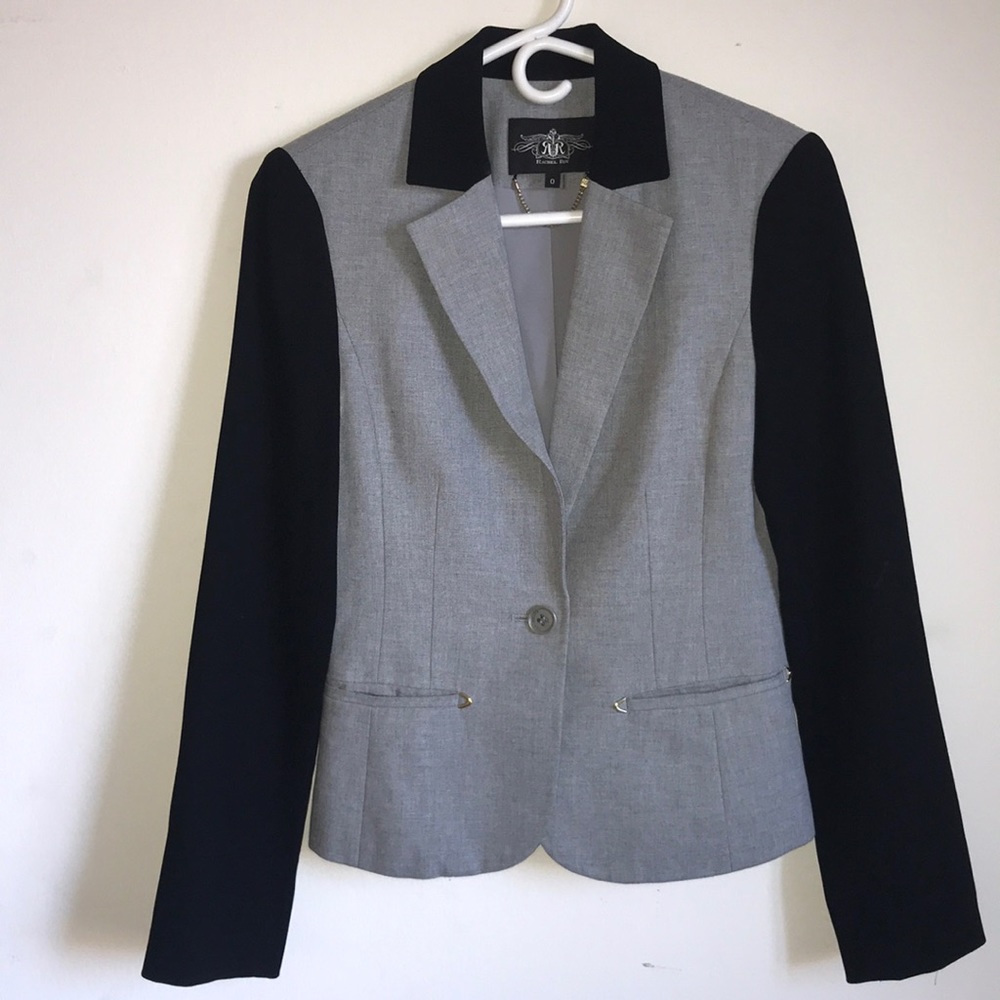 Rachel Roy sz 0 gray blazer with black sleeves